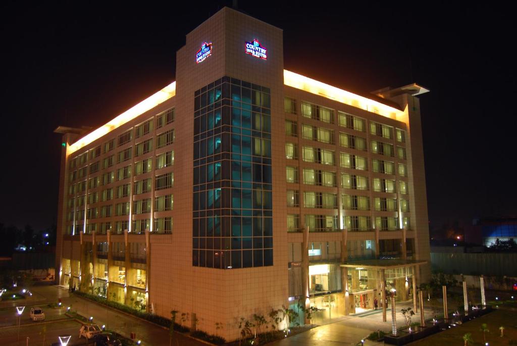 هتل کانتری این رادیسون دهلی- COUNTRY INN & SUITES BY RADISSON, SAHIBABAD